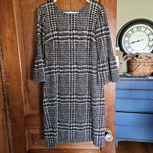 Talbots Black White Geometric Sheath Dress 8 | Flounce Bell Sleeve Ponte
